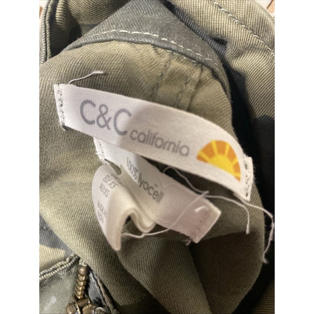 C&C California Women's Army Camo Mock Neck‎ Full Zip Lyocell Utility Jacket XS - Picture 6 of 6